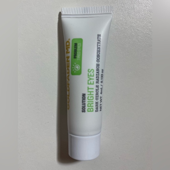 Skincare Bundle Perfect for Gifting 🎁 - Picture 10 of 13